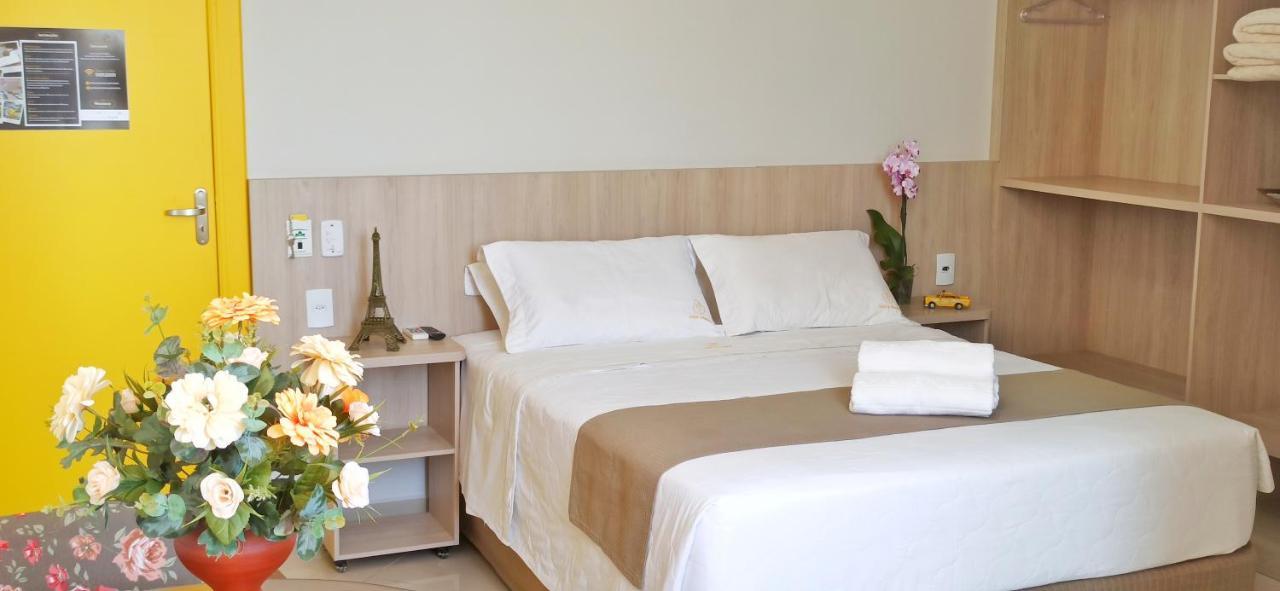 Hotel Pousada Família de Nazaré Cachoeira Paulista Extérieur photo