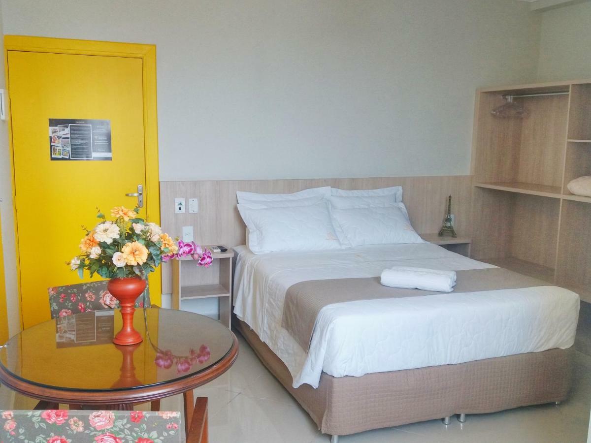 Hotel Pousada Família de Nazaré Cachoeira Paulista Extérieur photo