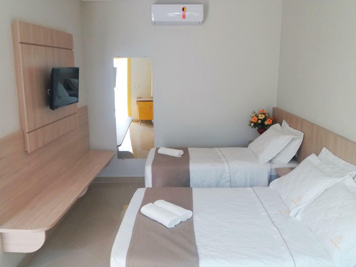 Hotel Pousada Família de Nazaré Cachoeira Paulista Extérieur photo